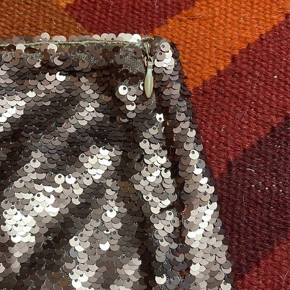 Missguided Sequin Skirt - Picture 3 of 9